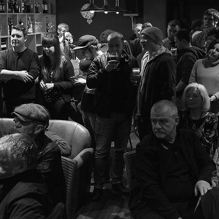 Hostel Ty Glyndwr Bunkhouse, Bar And Cafe Caernarfon Zewnętrze zdjęcie