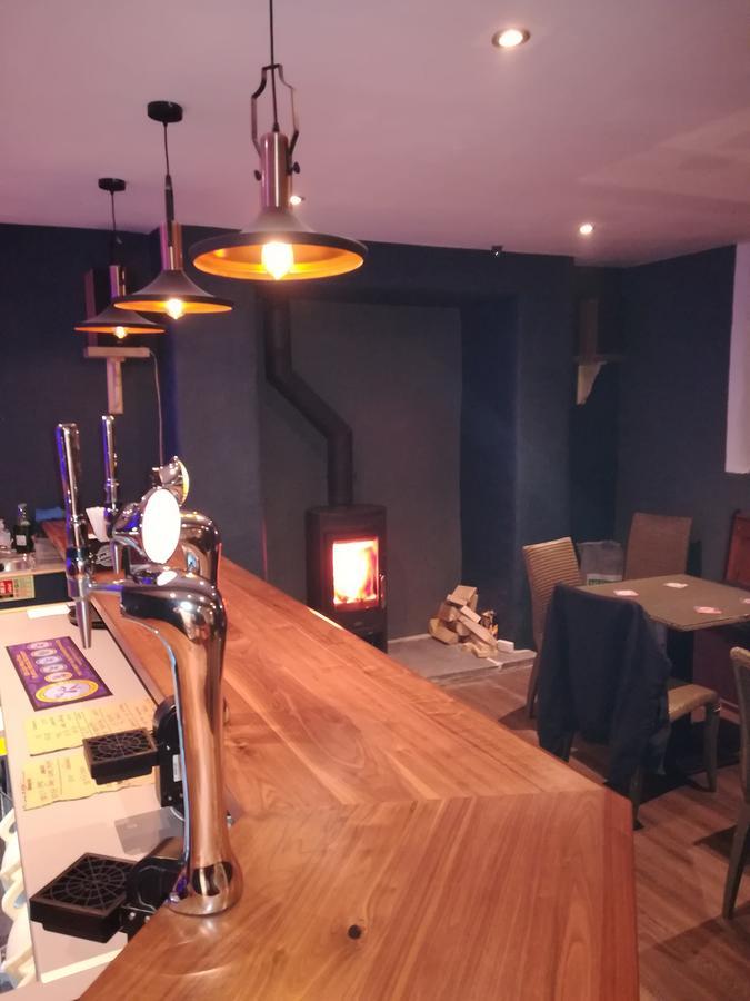 Hostel Ty Glyndwr Bunkhouse, Bar And Cafe Caernarfon Zewnętrze zdjęcie