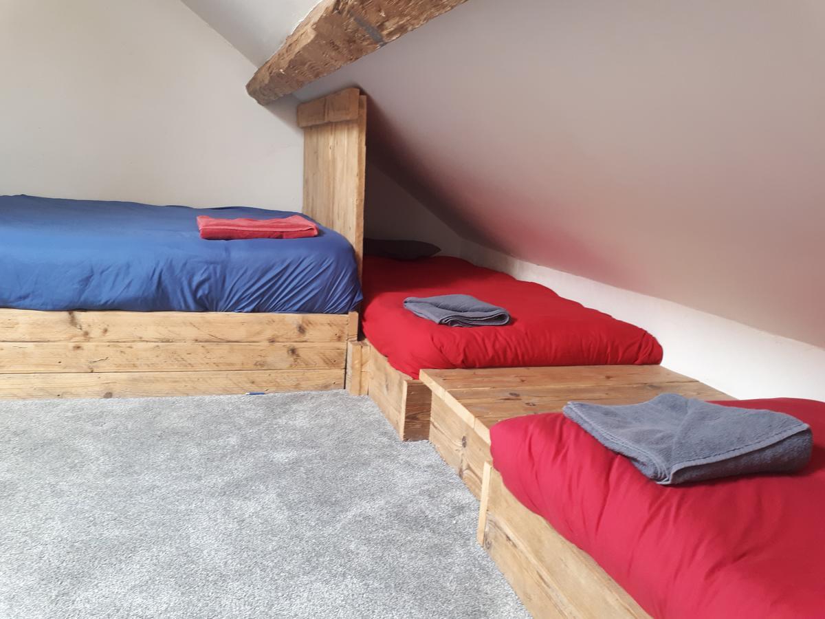 Hostel Ty Glyndwr Bunkhouse, Bar And Cafe Caernarfon Zewnętrze zdjęcie