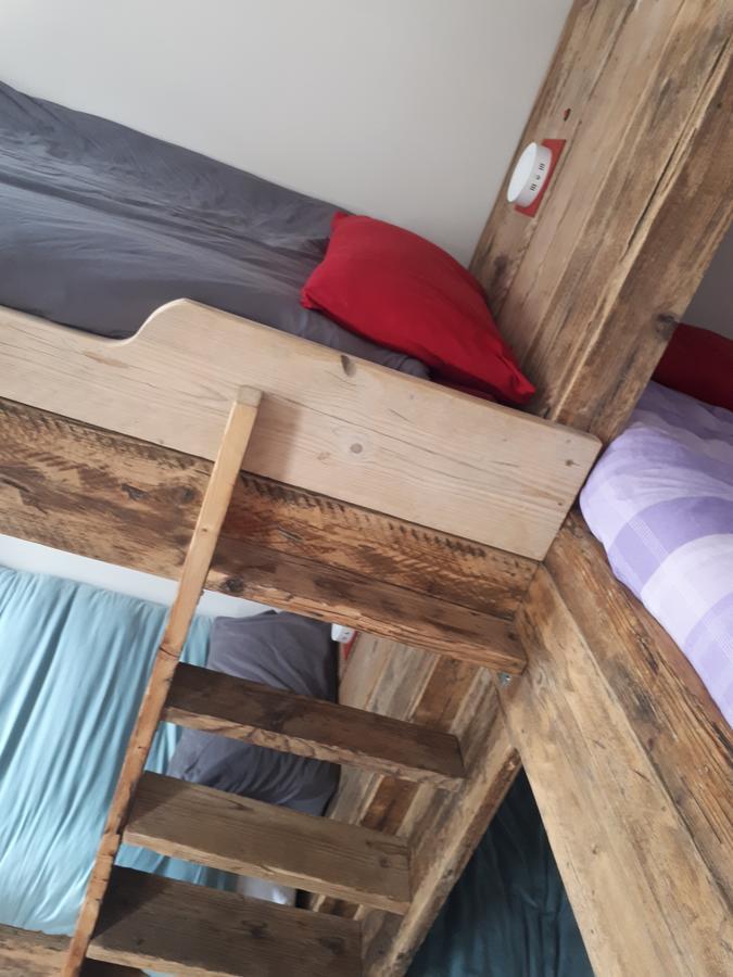 Hostel Ty Glyndwr Bunkhouse, Bar And Cafe Caernarfon Zewnętrze zdjęcie