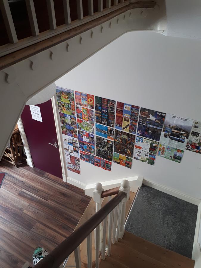 Hostel Ty Glyndwr Bunkhouse, Bar And Cafe Caernarfon Zewnętrze zdjęcie