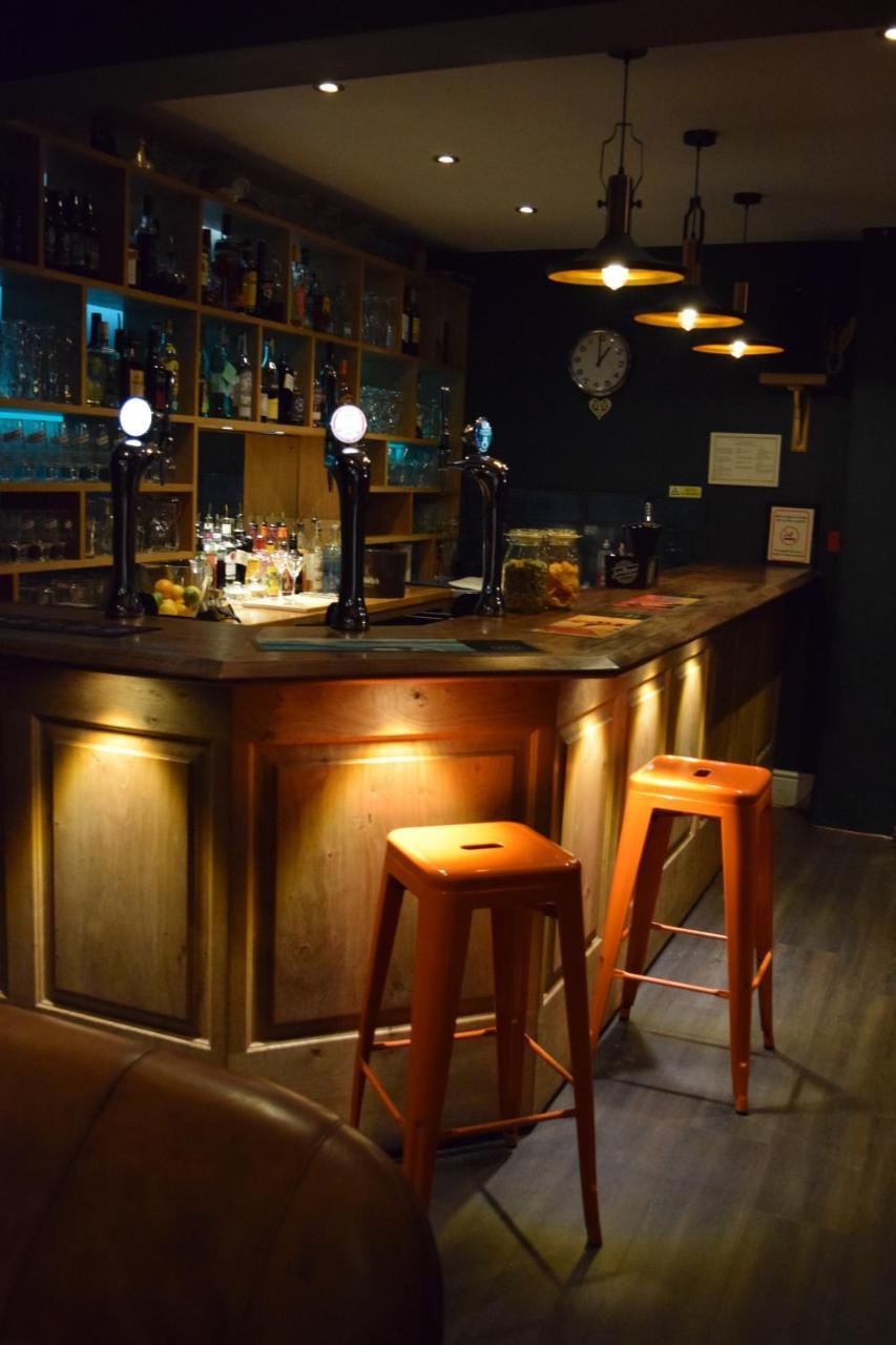 Hostel Ty Glyndwr Bunkhouse, Bar And Cafe Caernarfon Zewnętrze zdjęcie